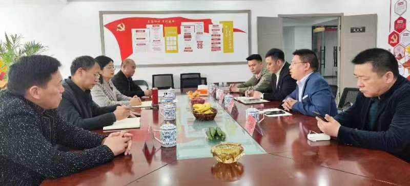 江蘇淮安金湖縣工商聯領導一行到常州市淮安商會調研