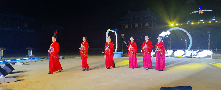 “品讀千年古都，放歌趙王集團” 中國文藝名家走進河北邯鄲采風系列活動成功舉辦