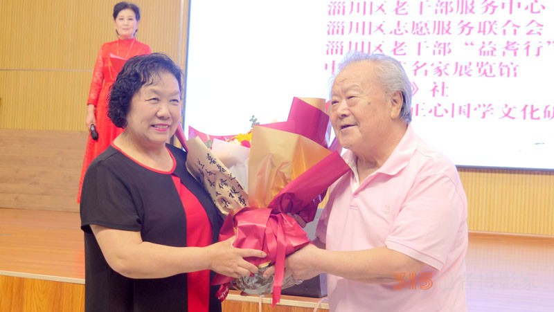 中國人民抗日戰爭暨世界反法西斯戰爭勝利八十周年秦克新作曲趙文媛演唱視頻演播會在淄博舉行