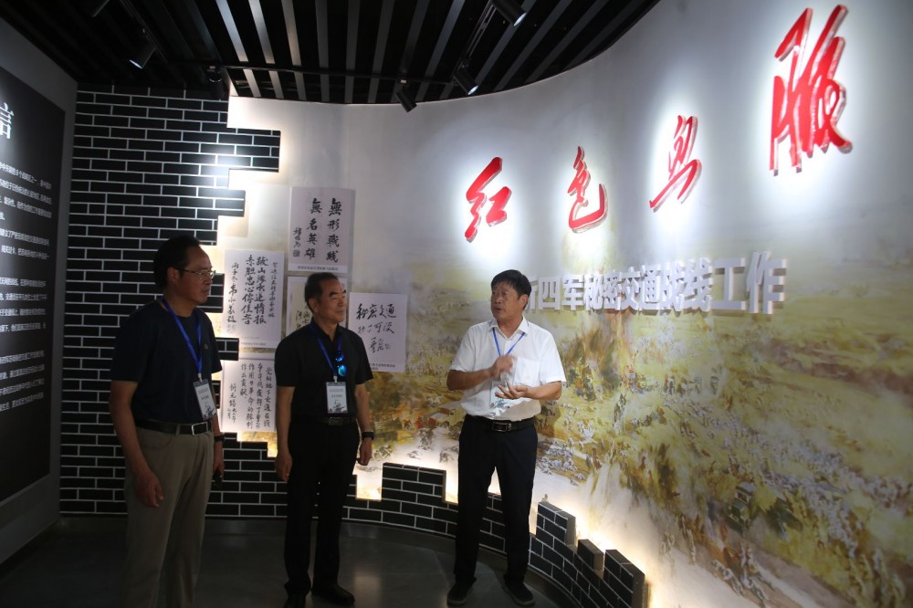 翰墨銘史 警鐘長(zhǎng)鳴——紀(jì)念抗戰(zhàn)勝利80周年將軍書(shū)畫(huà)展在唐陵村隆重開(kāi)幕
