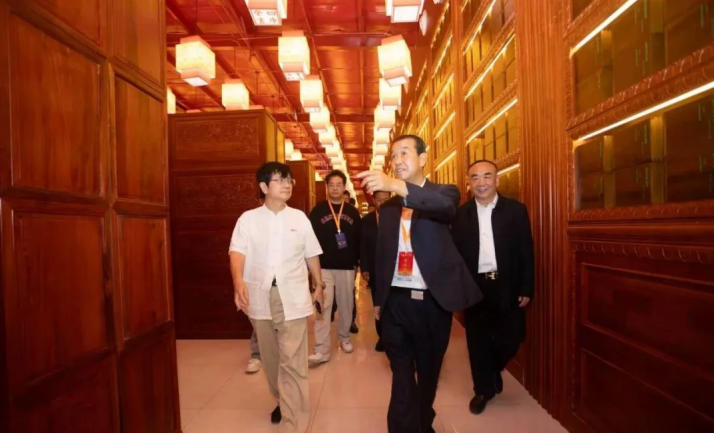 解讀傳世典籍：民間出品紀錄片《跨越時空的四庫全書》再現經典敘事